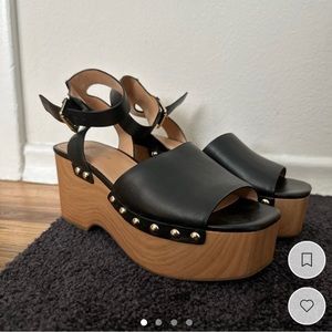 Marc Fisher platform sandals